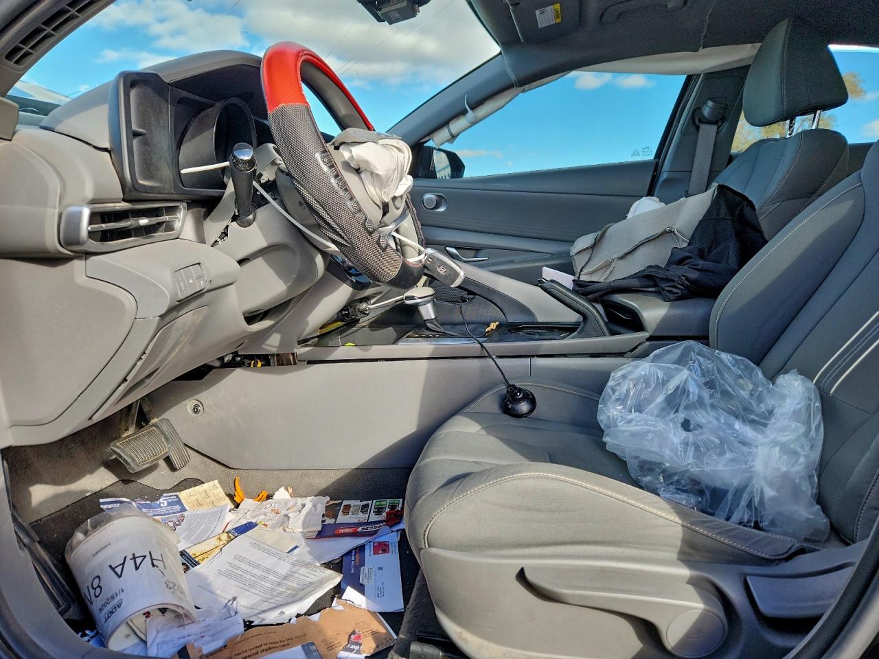 Hyundai ELANTRA Sel Image 10