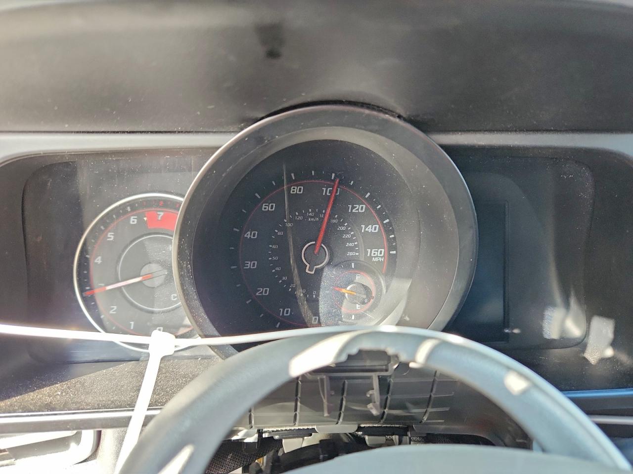 Hyundai ELANTRA Sel Image 4