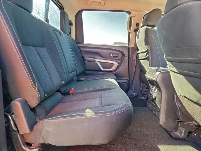 Nissan Titan Sv Image 11