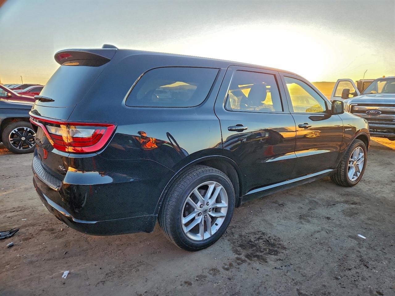 Dodge Durango R/t Image 4