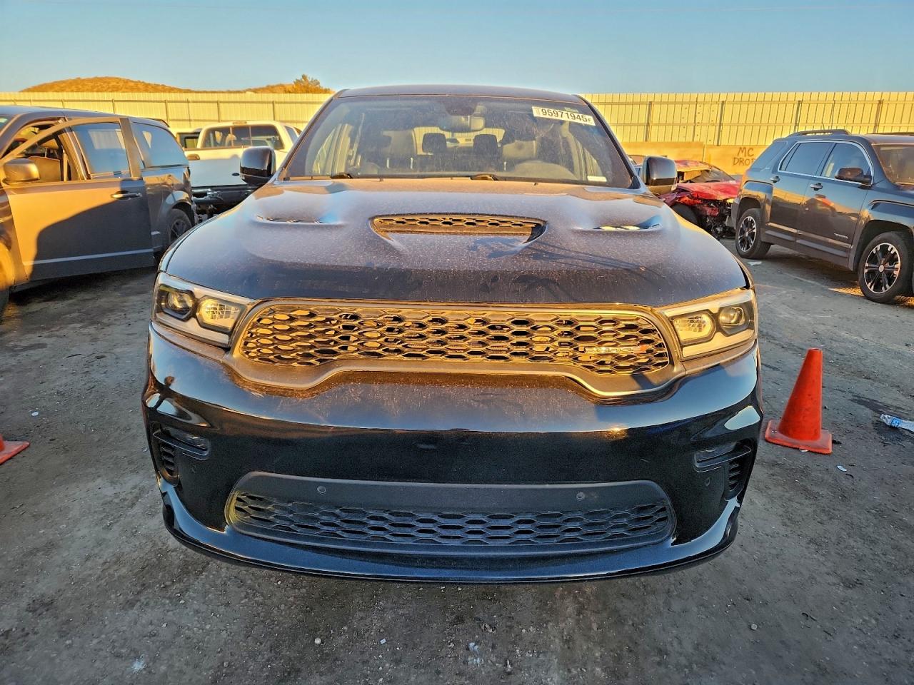 Dodge Durango R/t Image 8