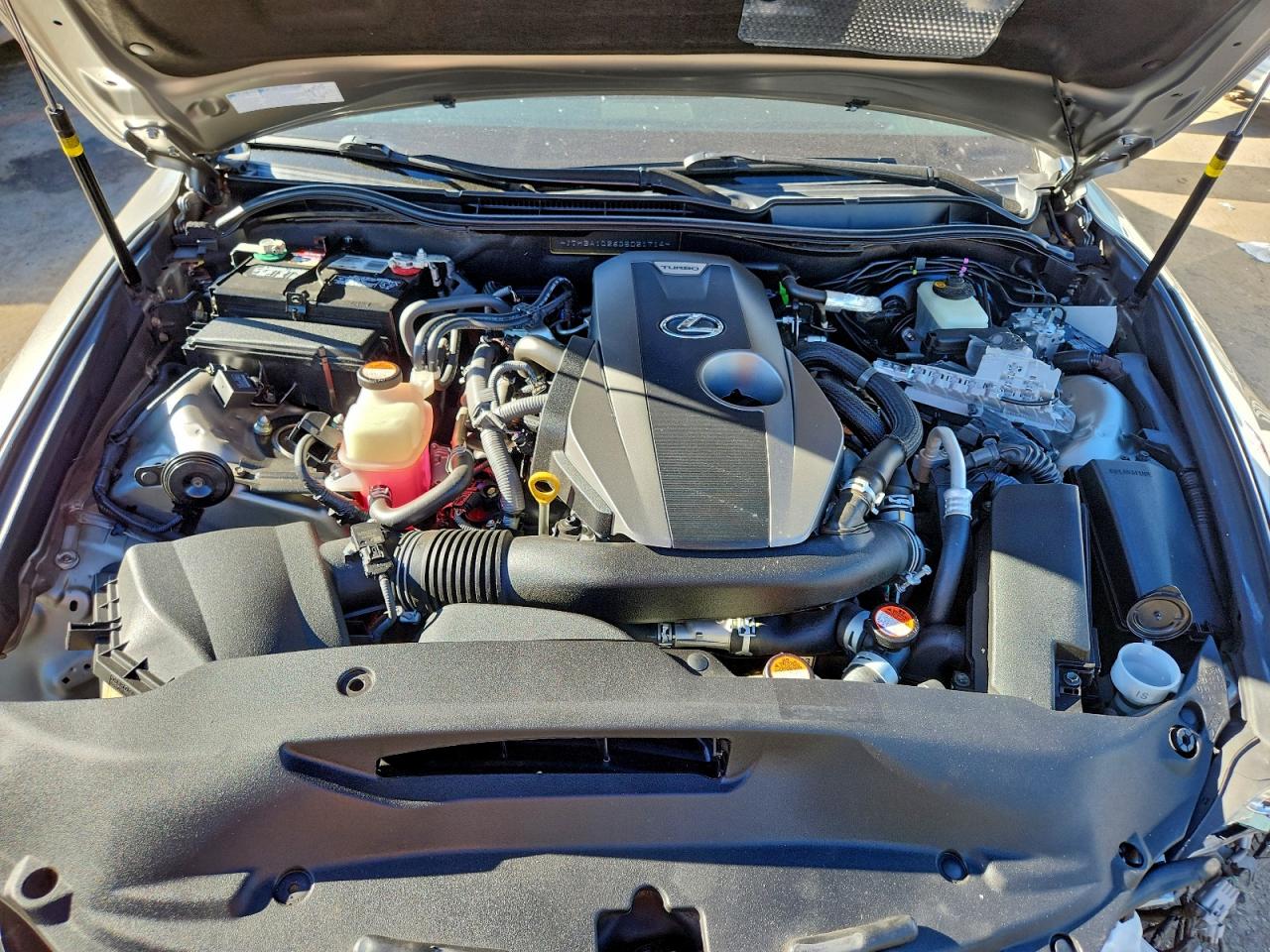 Lexus Is 200t Image 4