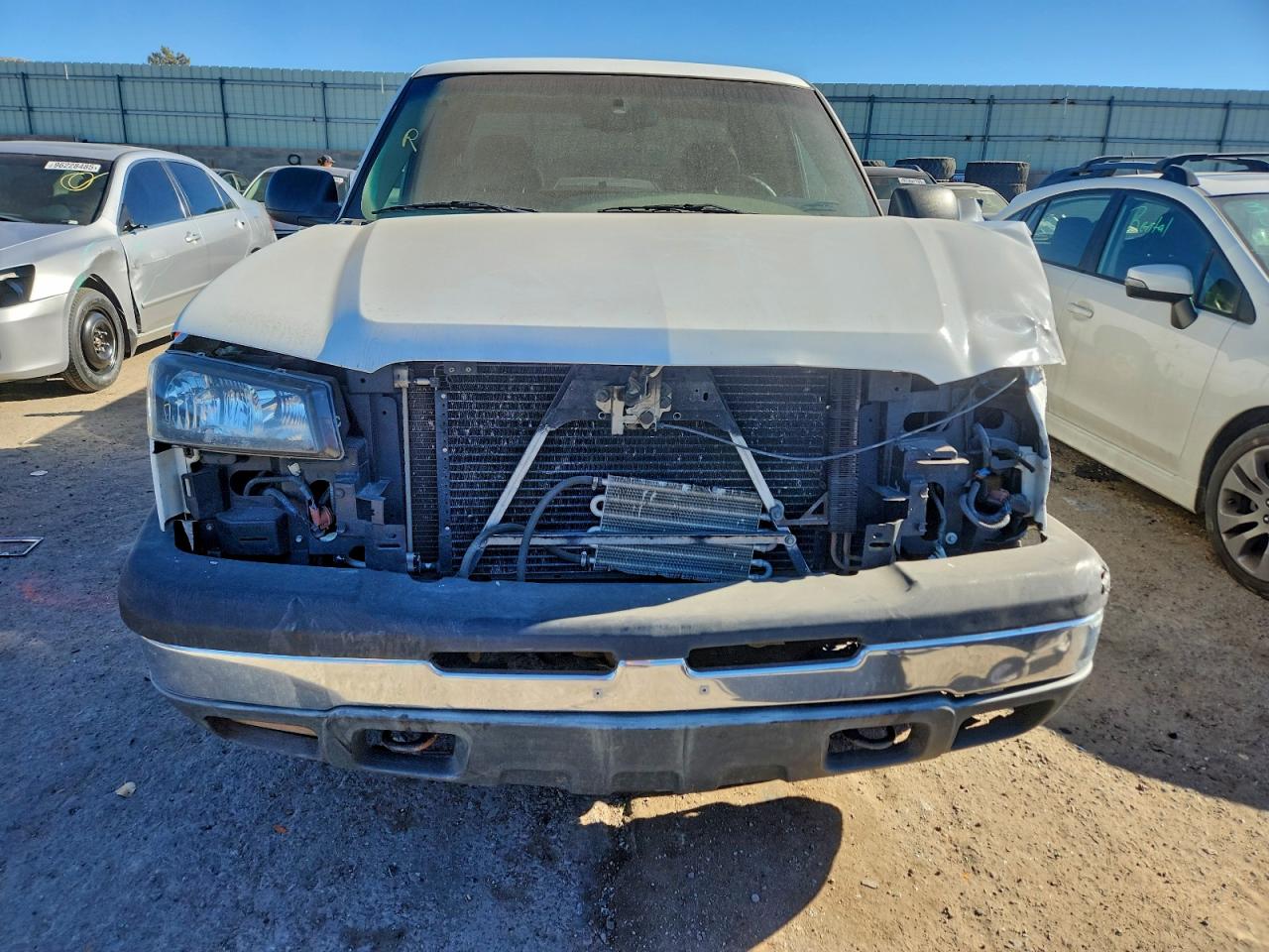 Chevrolet Silverado C1500 Image 12