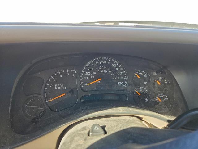 Chevrolet Silverado C1500 Image 4