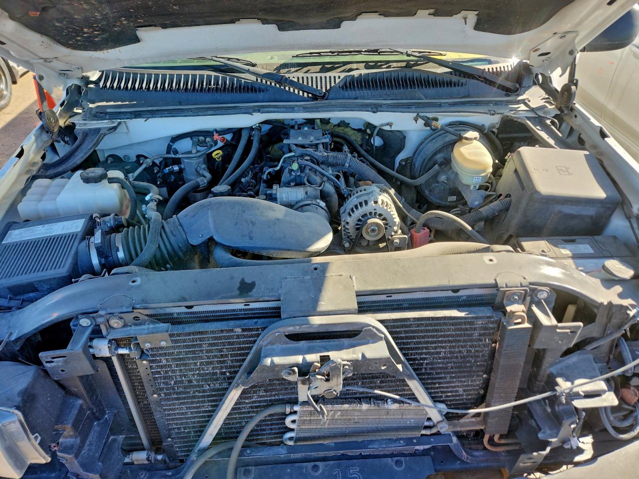 Chevrolet Silverado C1500 Image 5