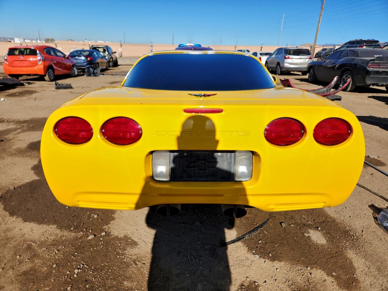 Chevrolet Corvette Image 10