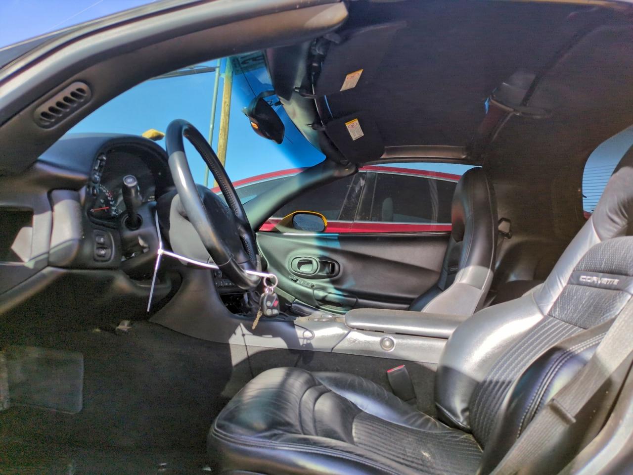 Chevrolet Corvette Image 8