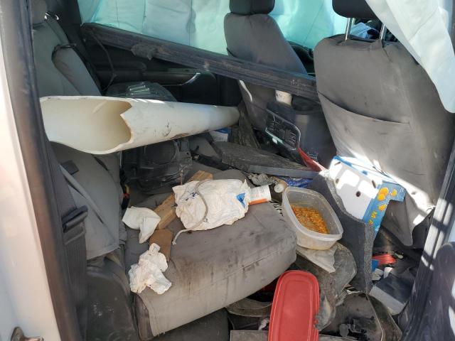 Chevrolet Silverado K3500 High Country Image 9