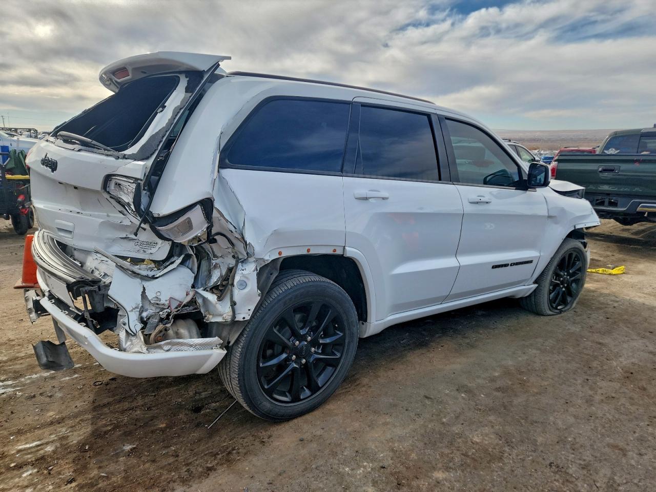 Jeep Grand Cherokee Laredo Image 10