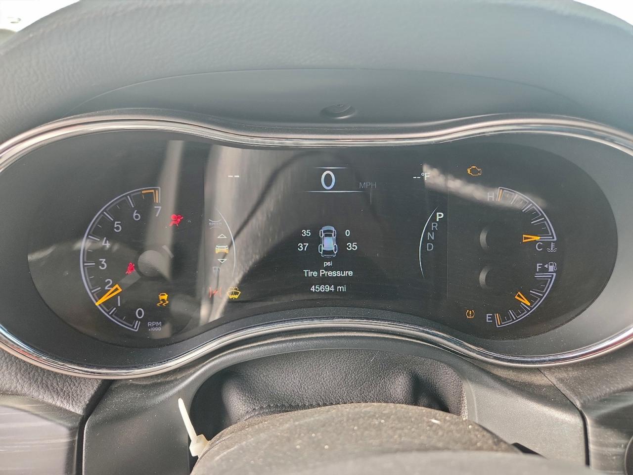 Jeep Grand Cherokee Laredo Image 9