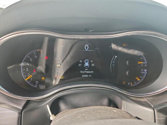 Jeep Grand Cherokee Laredo Image 9