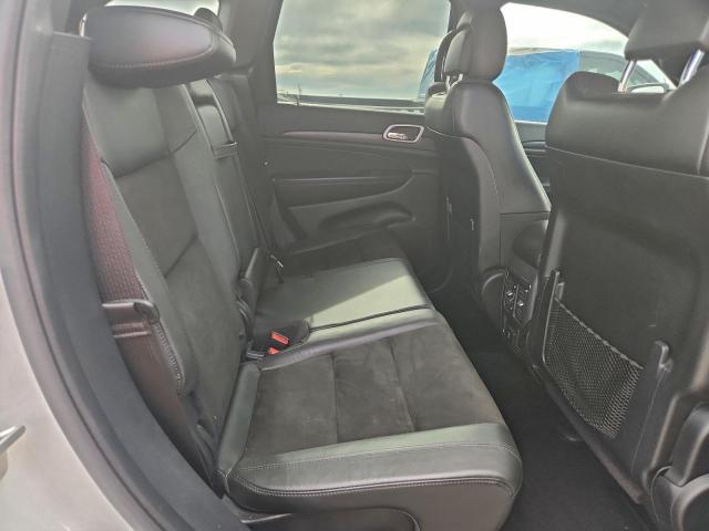 Jeep Grand Cherokee Laredo Image 11