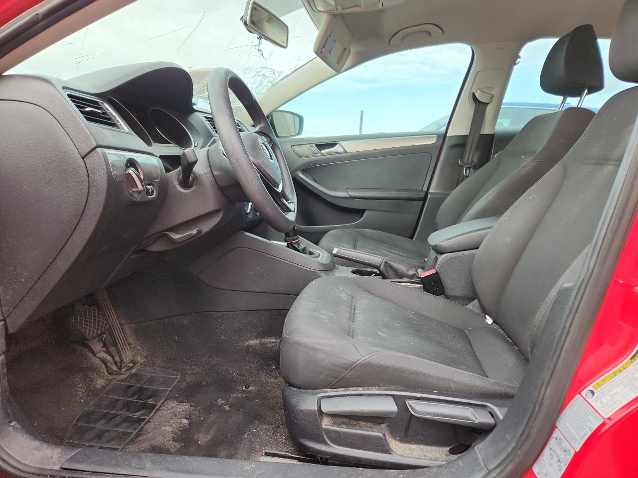 Volkswagen Jetta Se Image 6