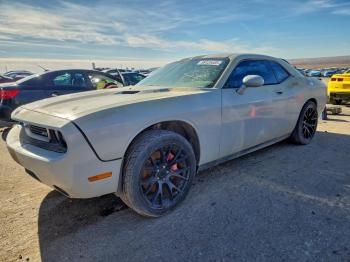  Salvage Dodge Challenger