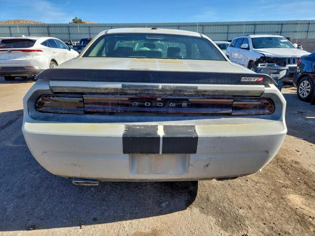 Dodge Challenger Srt-8 Image 4