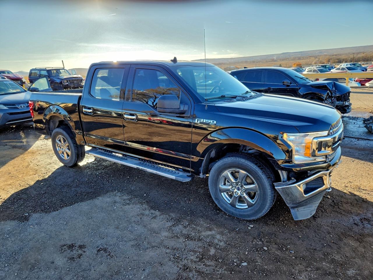 Ford F-150 Supercrew Image 12