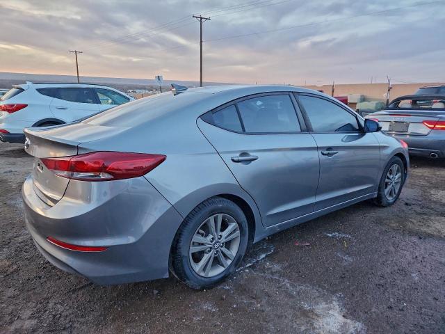 Hyundai ELANTRA Sel Image 8