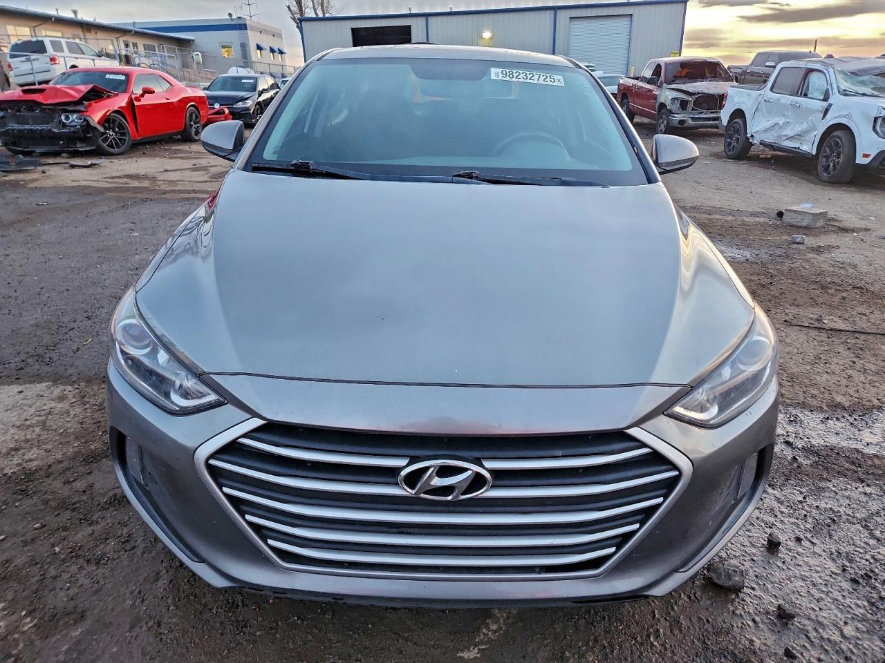 Hyundai ELANTRA Sel Image 9