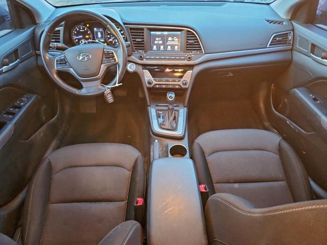 Hyundai ELANTRA Sel Image 5