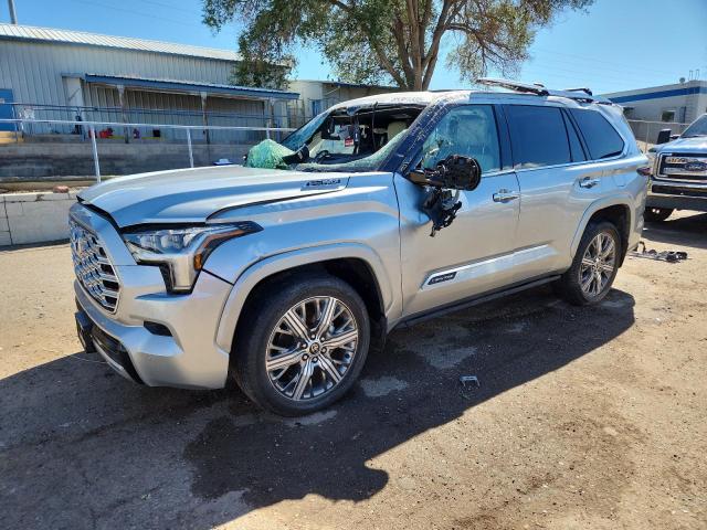  Salvage Toyota Sequoia