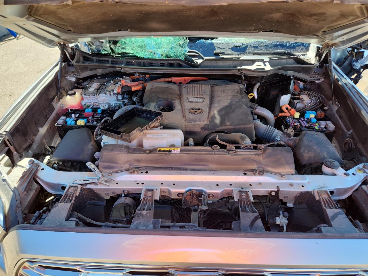 Toyota Sequoia Sr5 Image 11