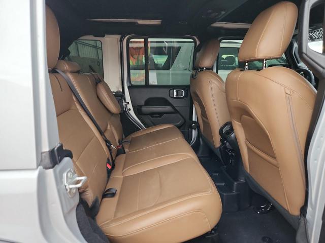 Jeep Wrangler Sahara 4xe Image 7