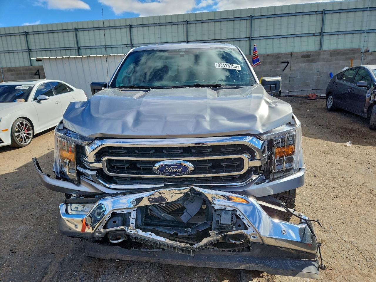 Ford F-150 Supercrew Image 5