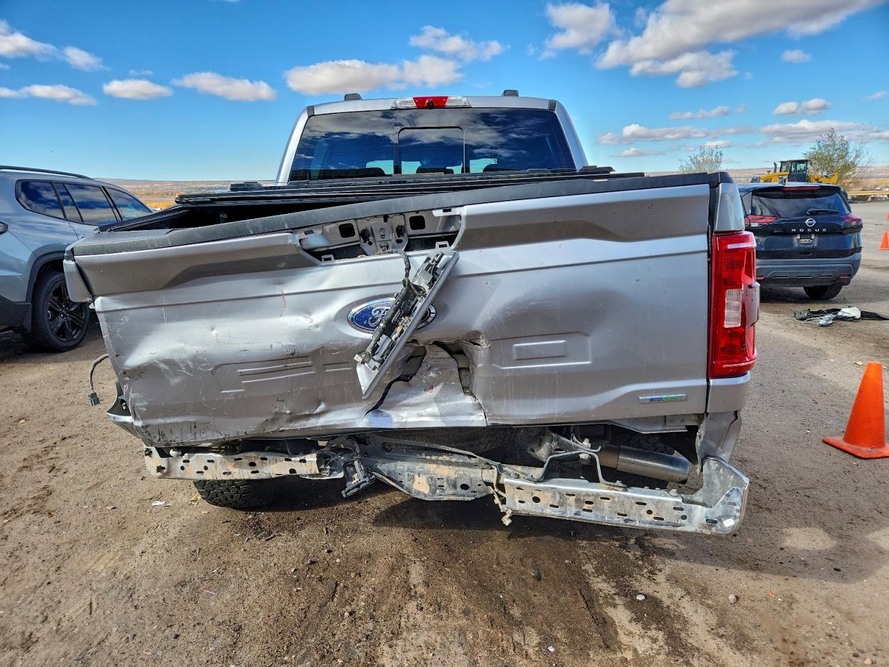 Ford F-150 Supercrew Image 7