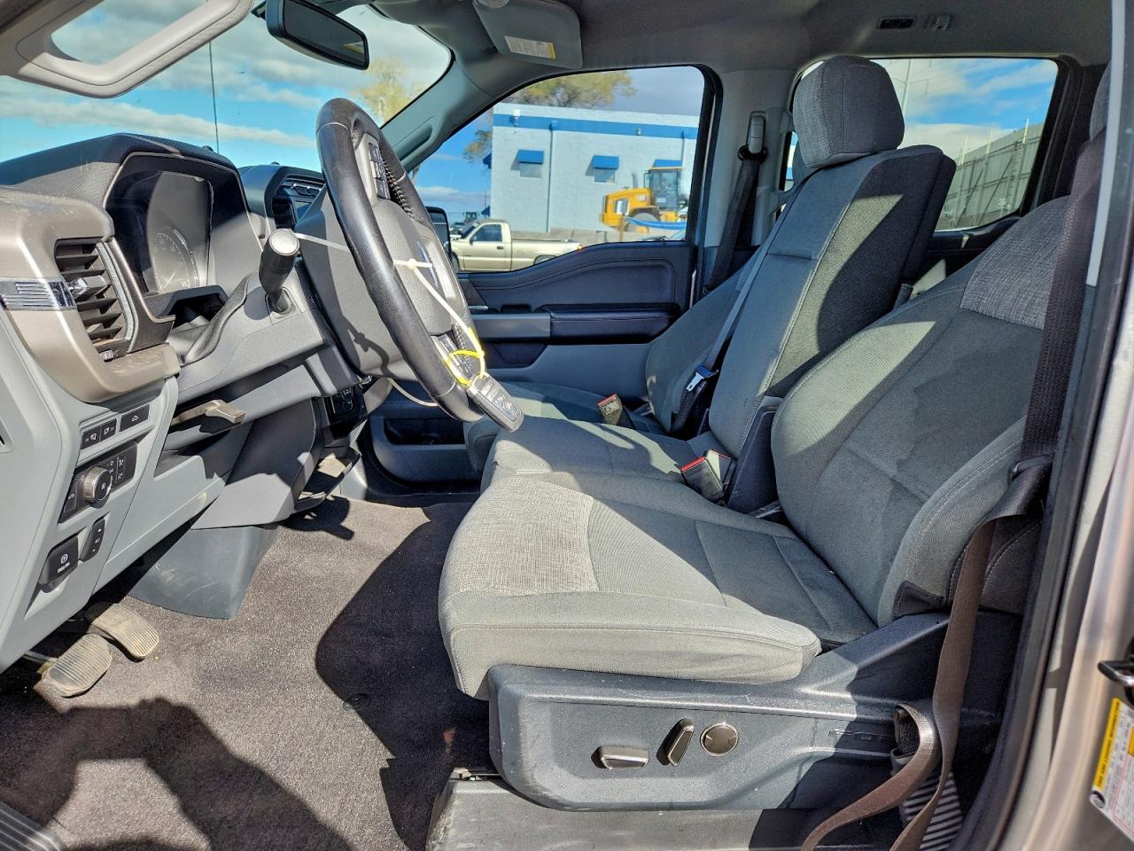 Ford F-150 Supercrew Image 10