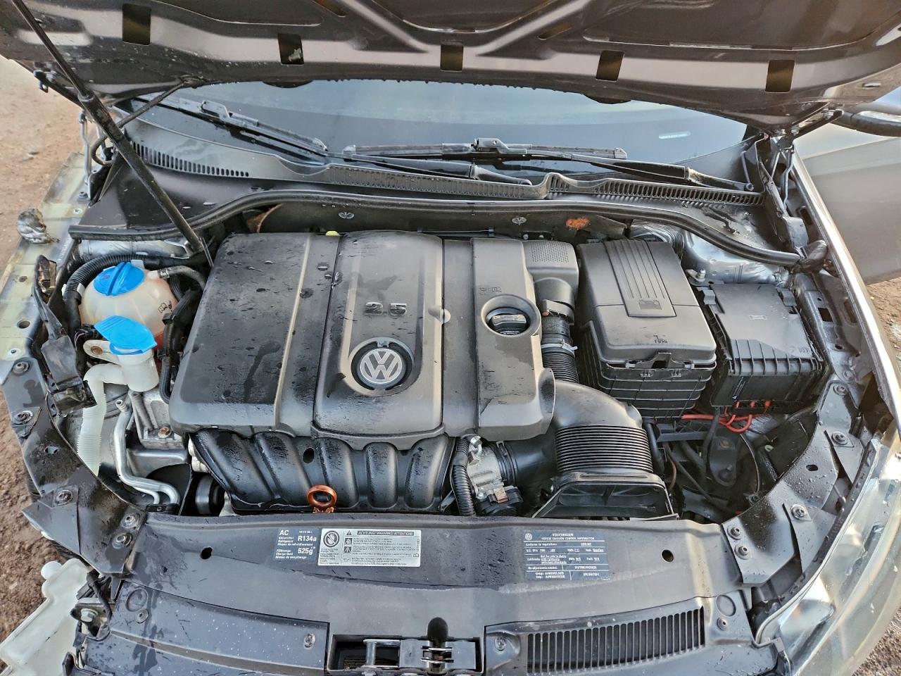 Volkswagen Golf Image 13