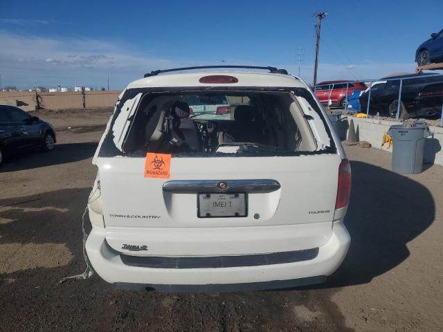 Chrysler Minivan Touring Image 6