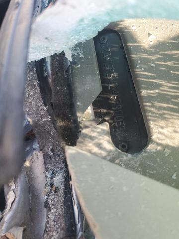 Chrysler Minivan Touring Image 11