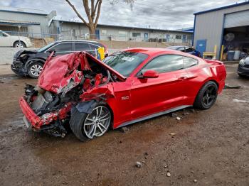  Salvage Ford Mustang