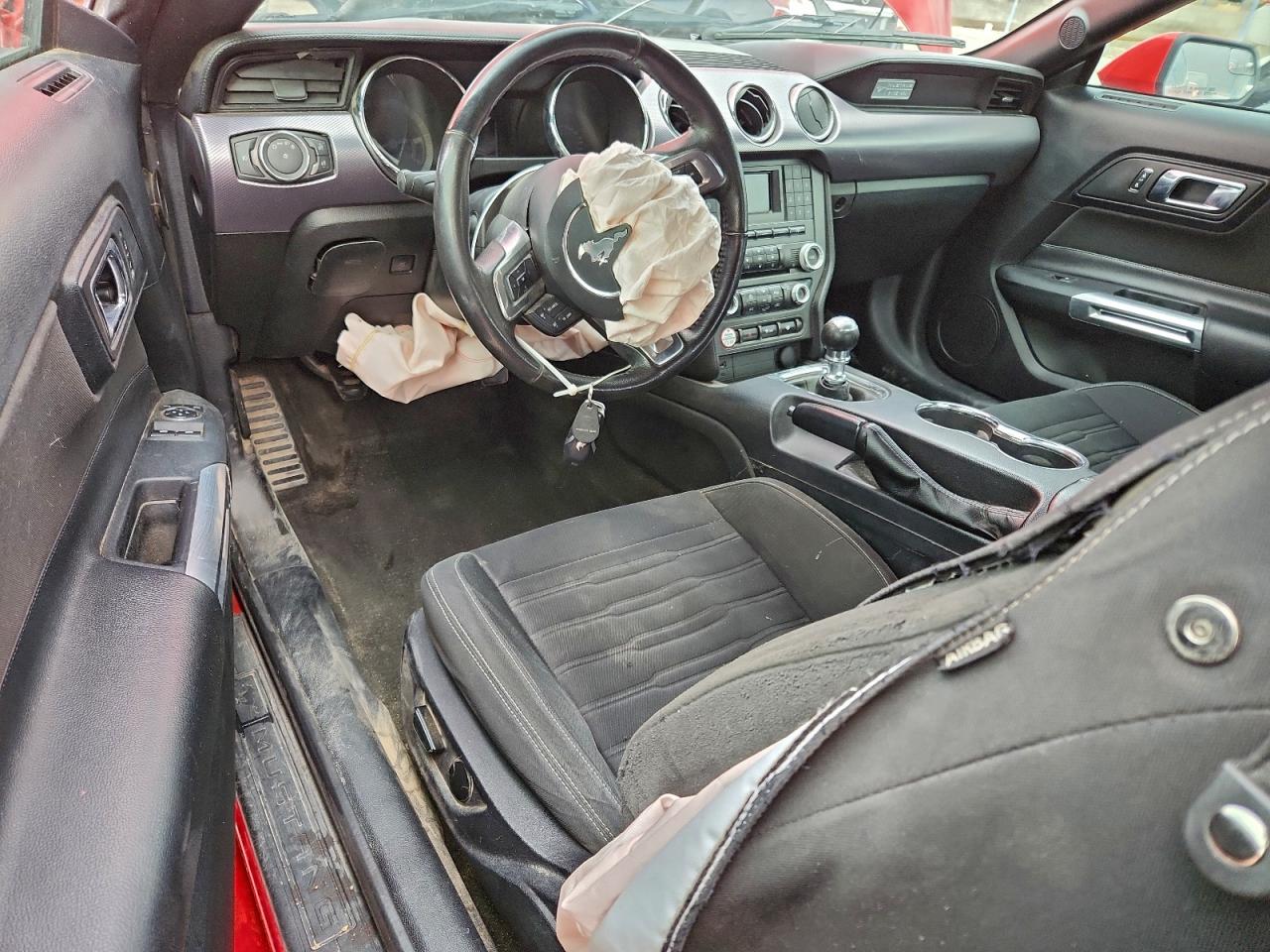 Ford Mustang Gt Image 2