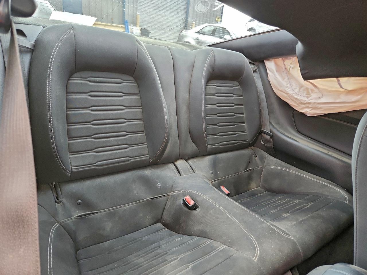 Ford Mustang Gt Image 9