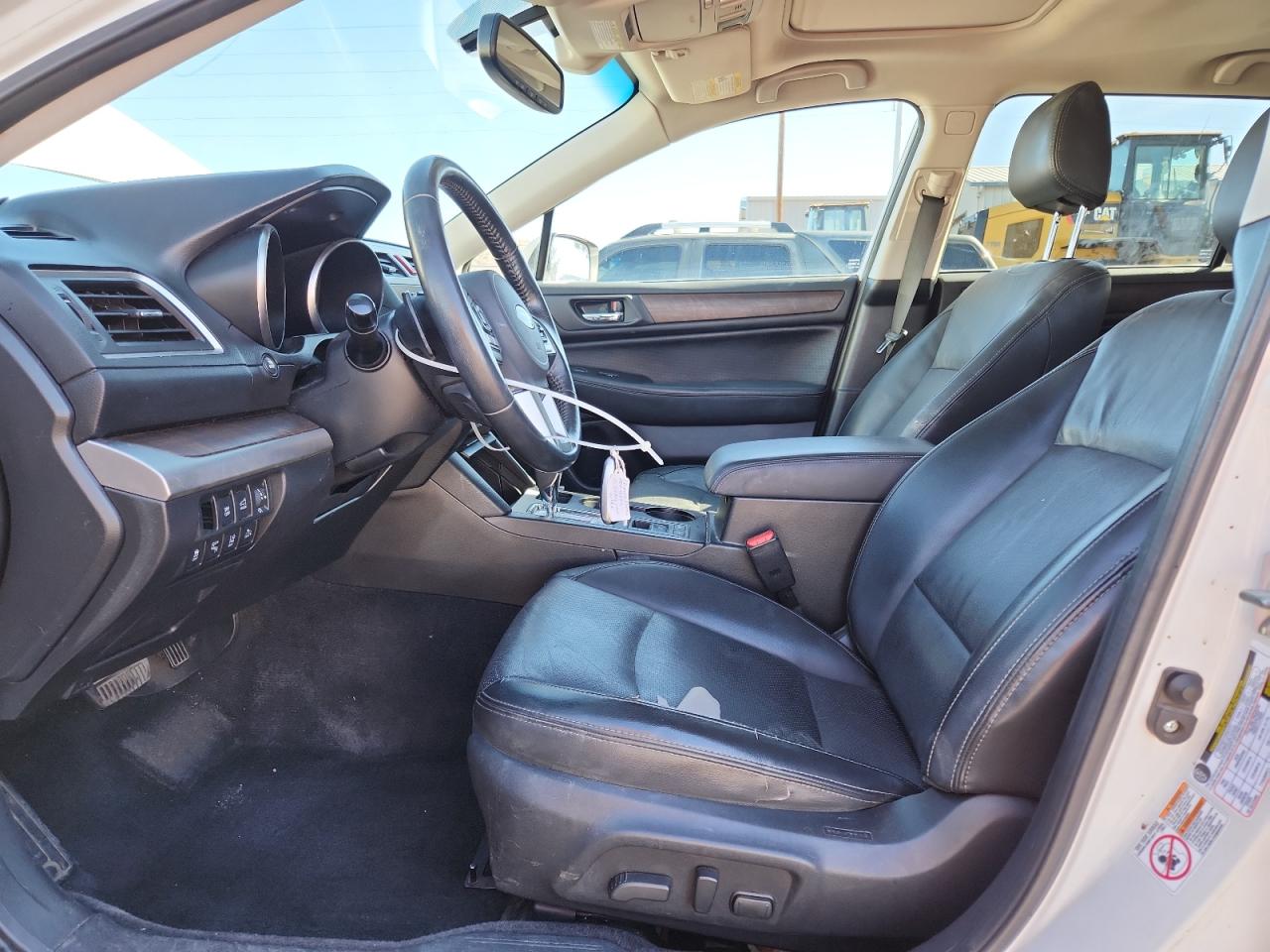 Subaru Outback 2.5i Limited Image 4