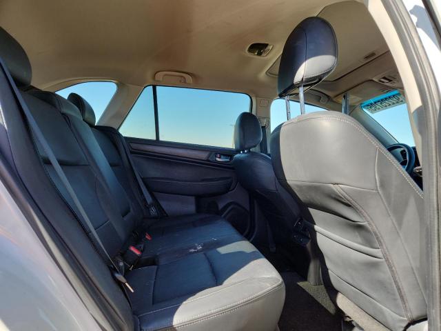 Subaru Outback 2.5i Limited Image 12