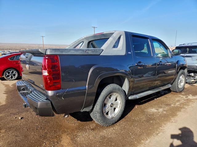 Chevrolet Avalanche Lt Image 11