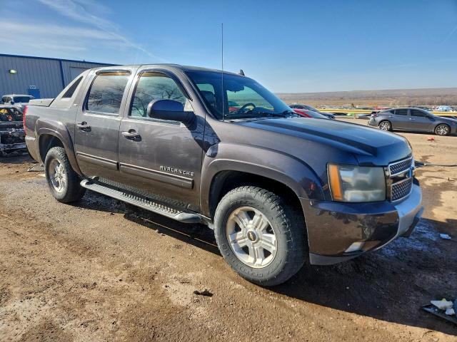 Chevrolet Avalanche Lt Image 8