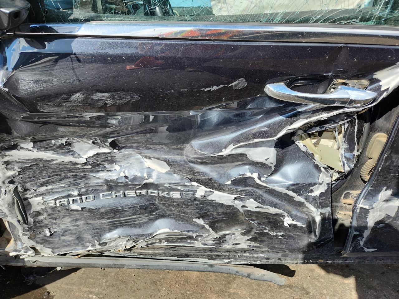 Jeep Grand Cherokee Limited Image 2