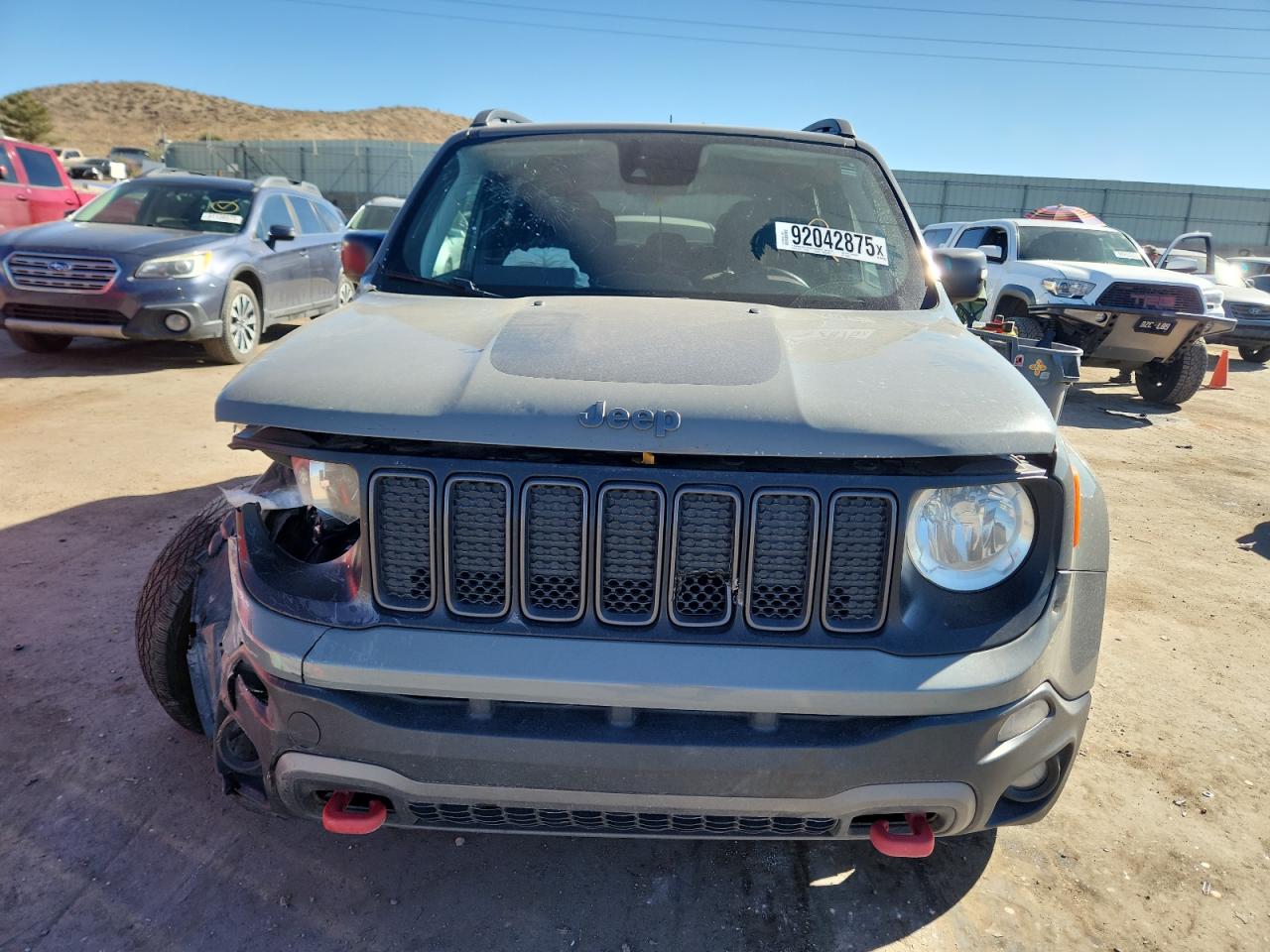Jeep Renegade Trailhawk Image 2
