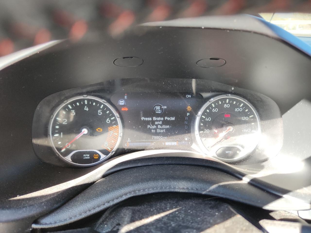 Jeep Renegade Trailhawk Image 6