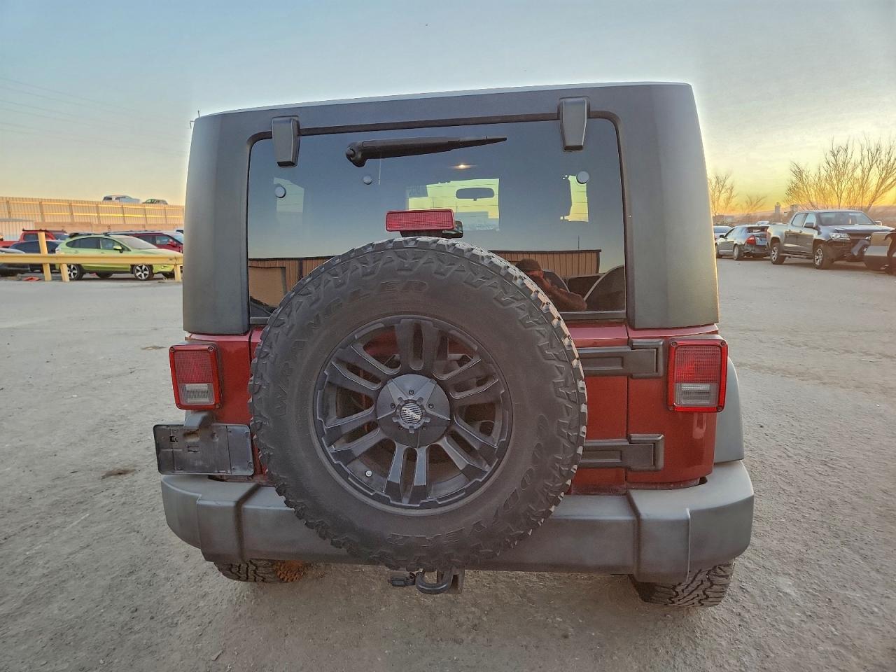 Jeep Wrangler Rubicon Image 6