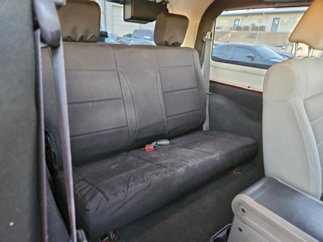 Jeep Wrangler Rubicon Image 10