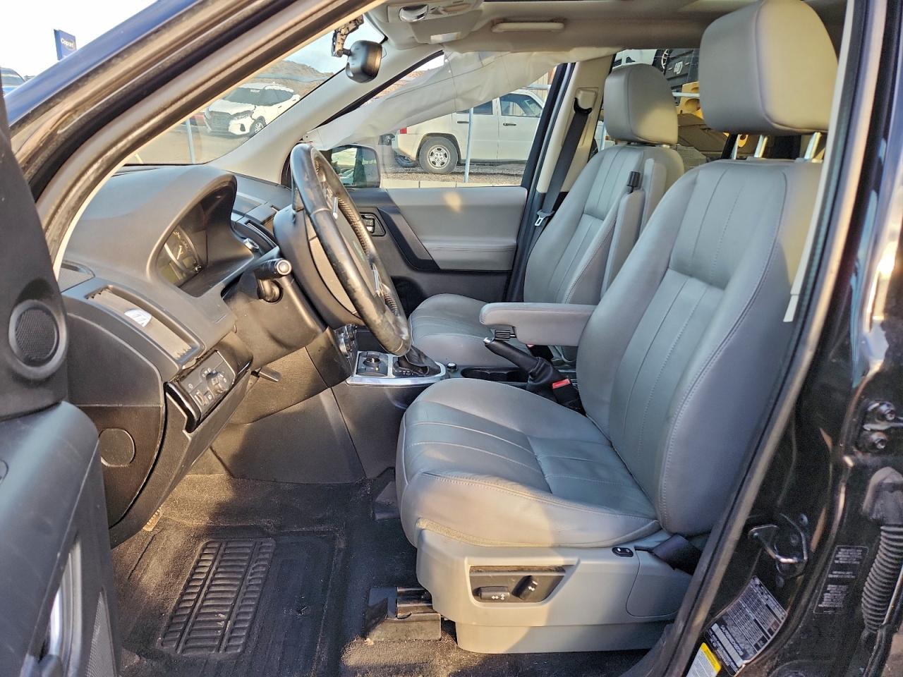 Land Rover LR2 Hse Image 3