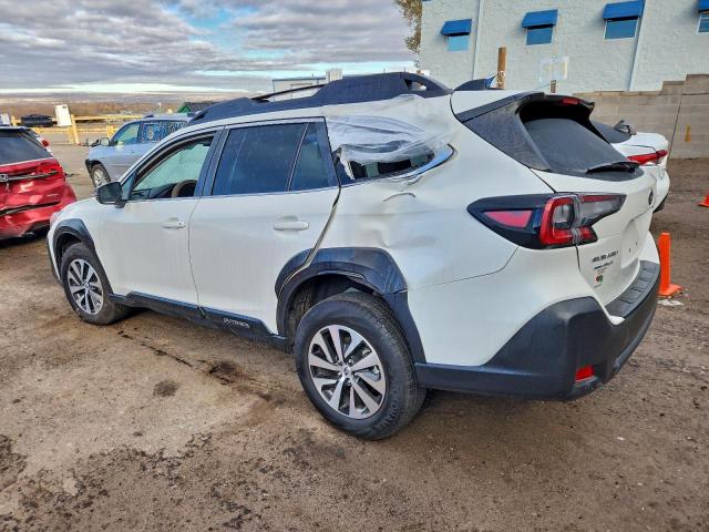 Subaru Outback Premium Image 3