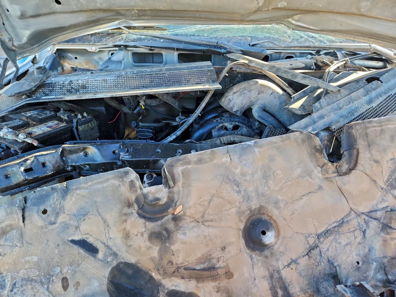 Nissan Titan S Image 3