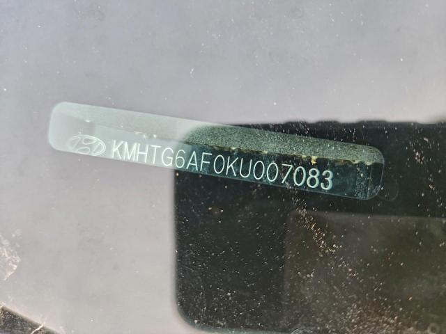 Hyundai VELOSTER Base Image 11