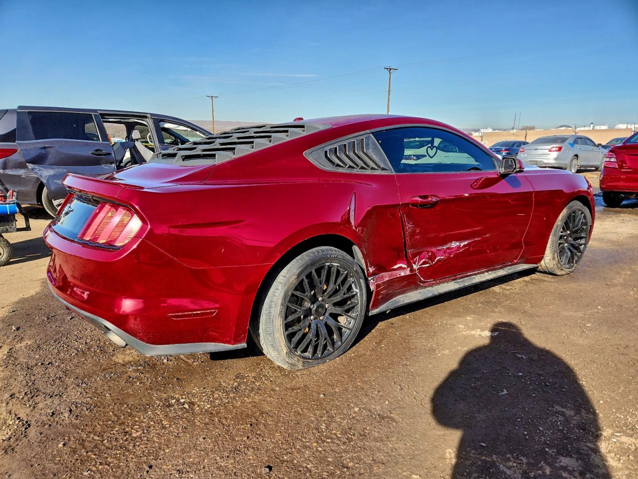 Ford Mustang Image 4