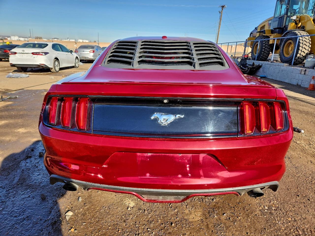 Ford Mustang Image 12